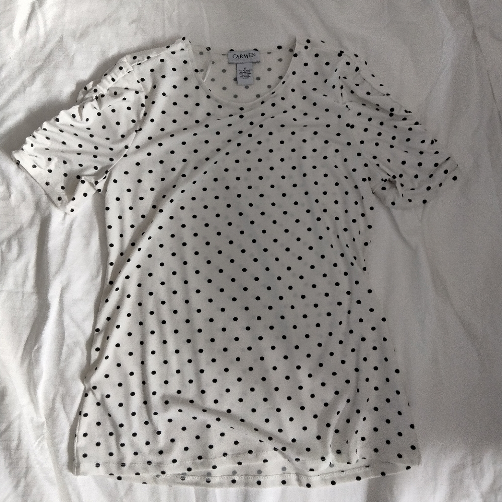⬇️Price Drop!⬇️Carmen Polka dot Blouse in size S